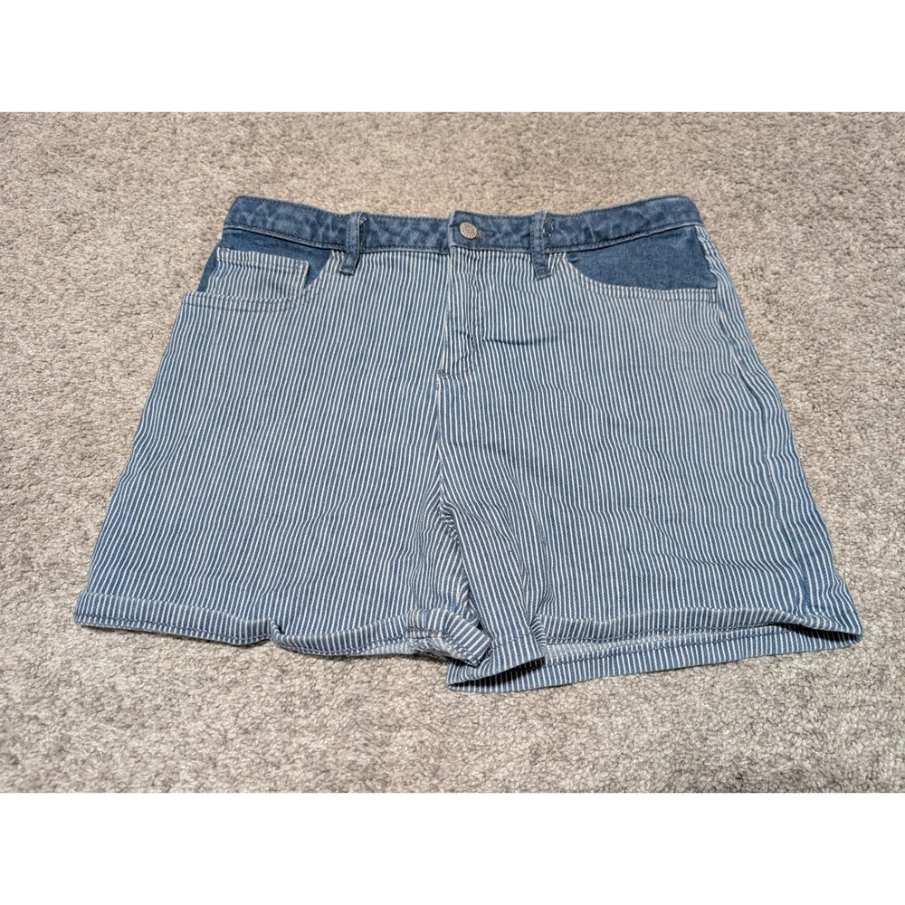Women's 5 pocket Shorts  16 Blue Hickory Stripe Adjustable Waist Epic Threads
